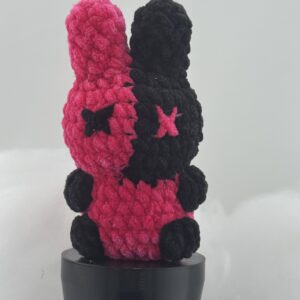 Amigurumi Lapin Zombie au Crochet – Décoration Gothique